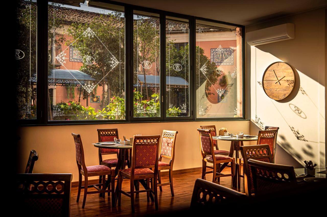 Hotel Romeo 3*